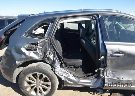 2014 Audi Q5 2.0T Premium z USA, uszkodzony, nr VIN WA1LFAFPXEA014487